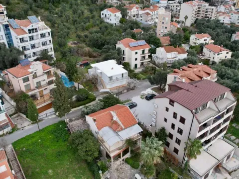 Prodaja, plac, 237m², Petrovac, Budva - image 17