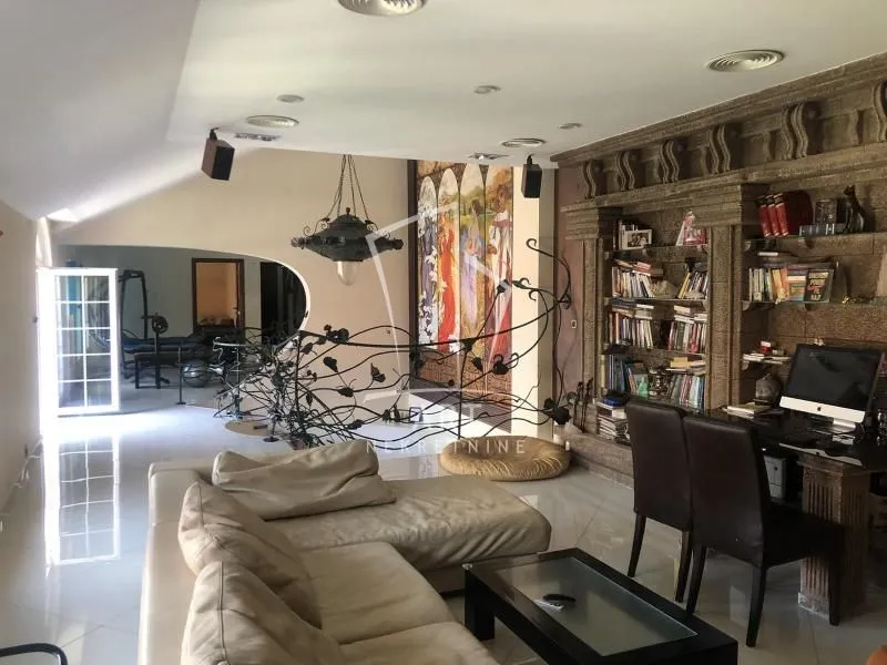 Prodaja, kuća, 500m², Pančevo, Srbija