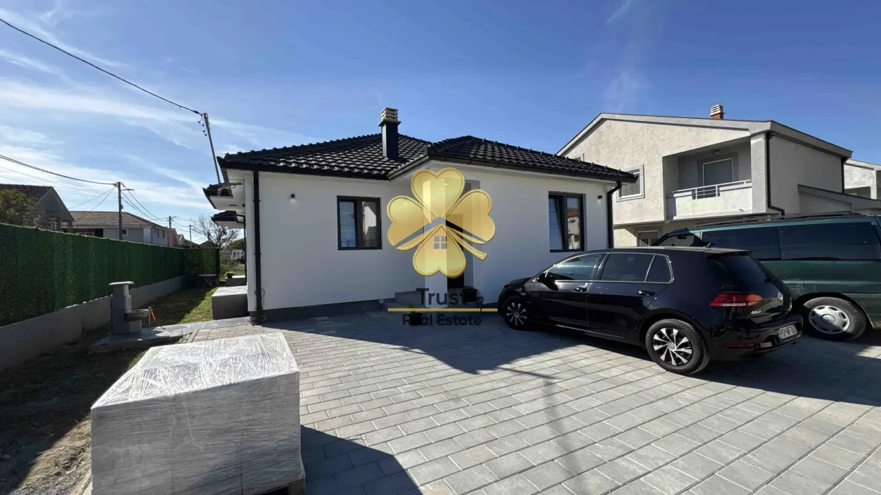 Izdavanje, kuća, 170m², Murtovina, Podgorica