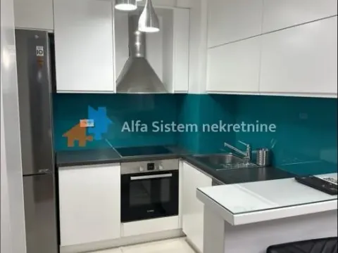 Izdavanje, trosoban stan, 64m², Višnjička Banja, Palilula Sve Podlokacije - image 8