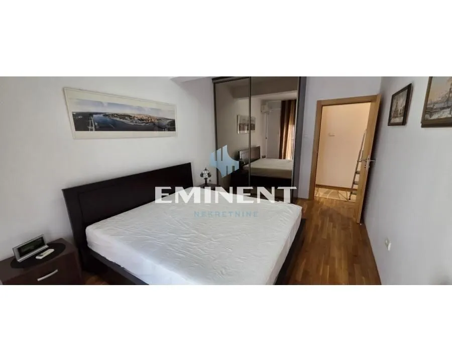 Rent, three bedroom apartment, 86m², Vračar Hram, Vračar Sve Podlokacije