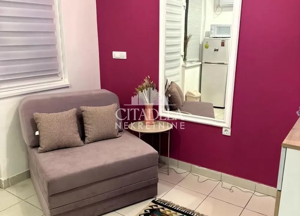 Sale, apartment, 25m², Voždovac Sve Podlokacije, Beograd