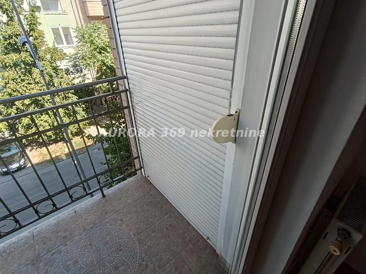 Prodaja, dvosoban stan, 59m², Nova Detelinara, Novi Sad Sve Podlokacije