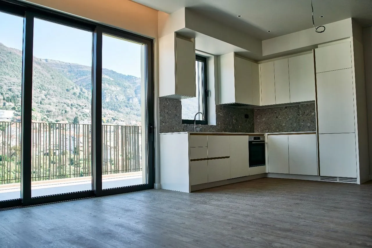 Sale, two bedroom apartment, 102m², Tivat, Crna Gora