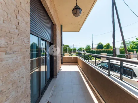 Rent, one bedroom apartment, 80m², Tološi, Podgorica - image 9