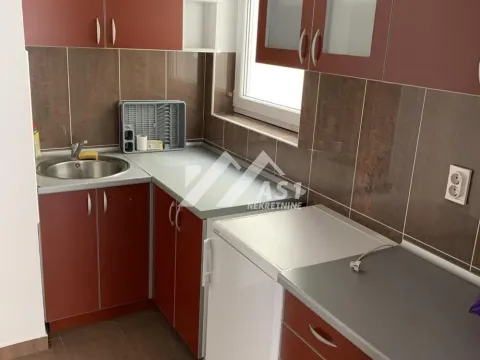 Rent, office space, 90m², Bulevar Oslobodjenja, Novi Sad Sve Podlokacije - image 7