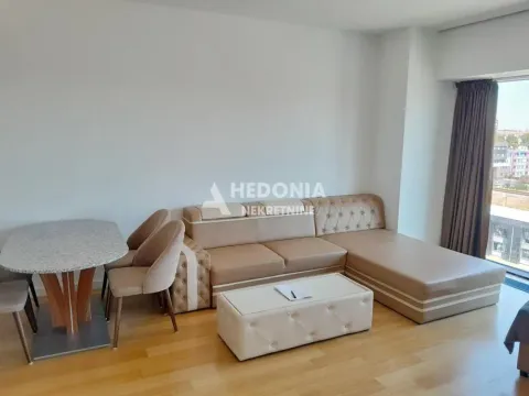 Izdavanje, dvosoban stan, 60m², Novi Beograd Blok 65, Novi Beograd Sve Podlokacije - image 2