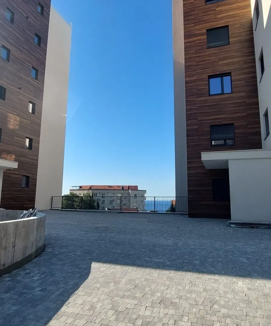 Sale, one bedroom apartment, 42m², Bečići, Budva