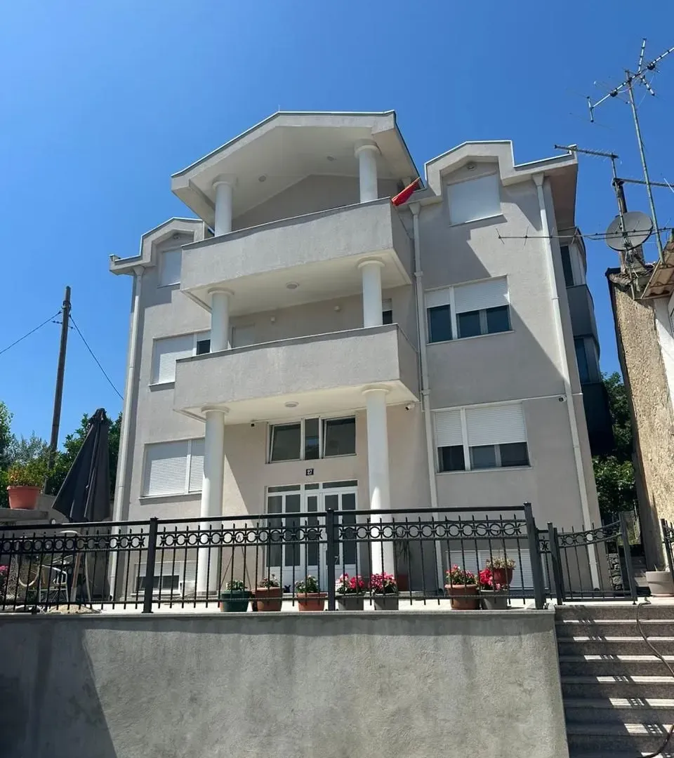 Rent, two bedroom apartment, 72m², Momišići, Podgorica