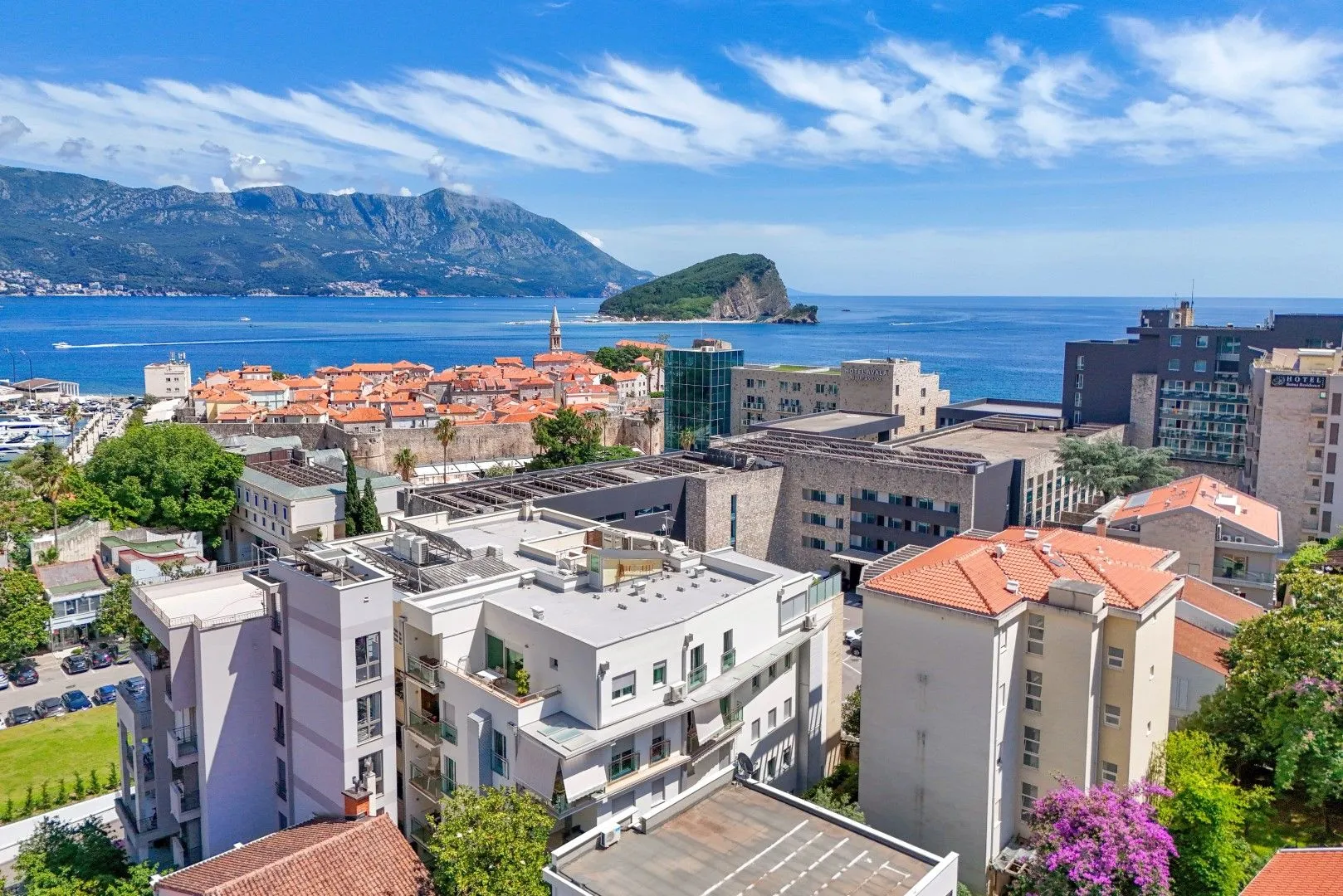 Sale, two bedroom apartment, 75m², Gospoština, Budva
