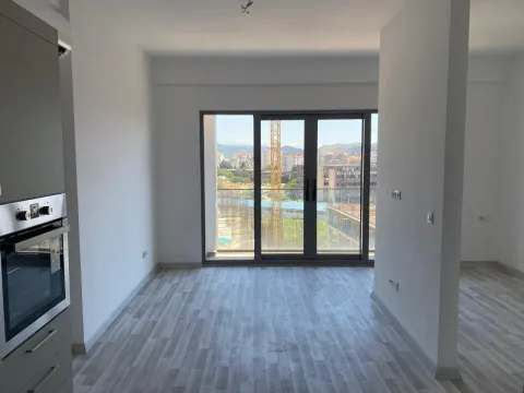 Prodaja, jednosoban stan, 38m², Centar, Bar - image 5