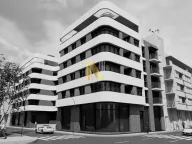 Sale, apartment, 125m², Socijalno, Novi Sad Sve Podlokacije - image 1
