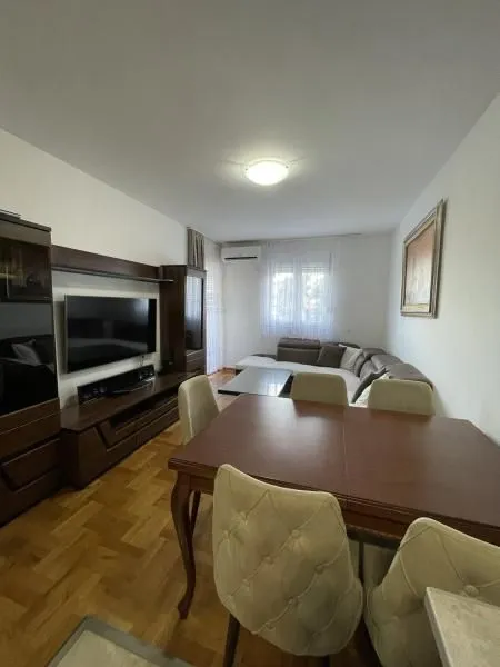 Prodaja, dvosoban stan, 50m², Budva, Crna Gora