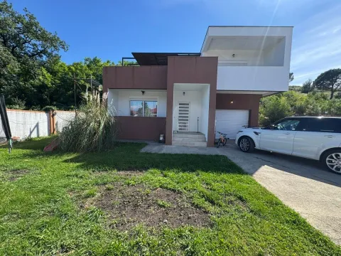 Prodaja, kuća, 200m2, Gornja Gorica, Podgorica Prodaja, kuća, 200m2, Gornja Gorica, Podgorica
