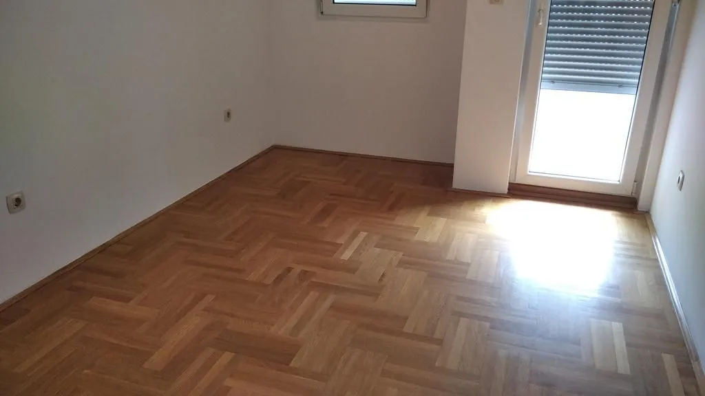 Izdavanje, jednosoban stan, 47m², Stari Aerodrom, Podgorica