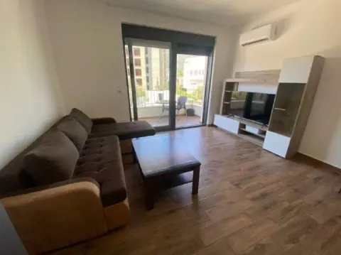Rent, two bedroom apartment, 71m², Topolica, Bar - image 6