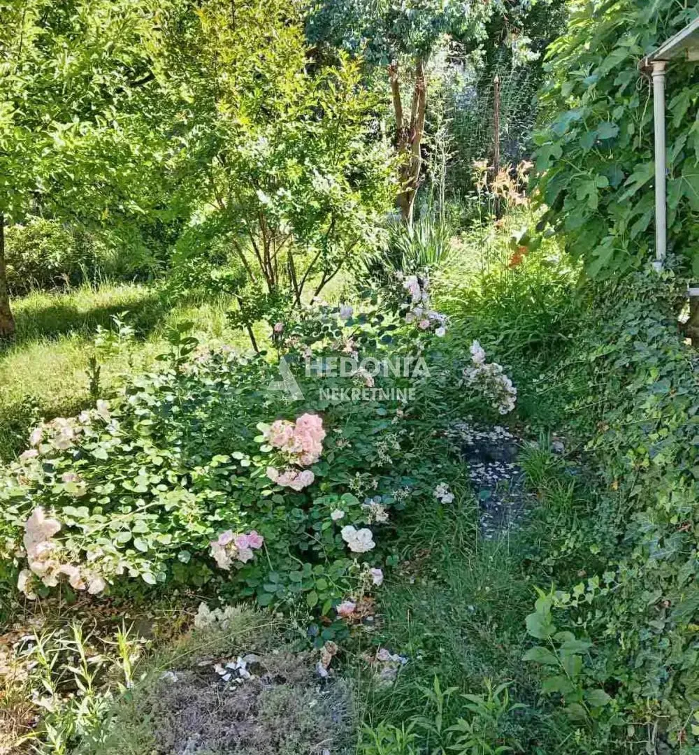 Prodaja, kuća, 87m², Kanarevo Brdo, Beograd