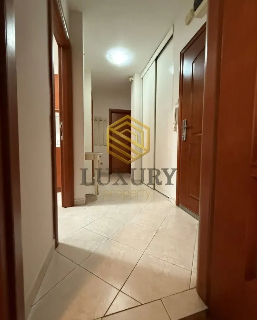 Prodaja, jednosoban stan, 63m², Preko Morače, Podgorica