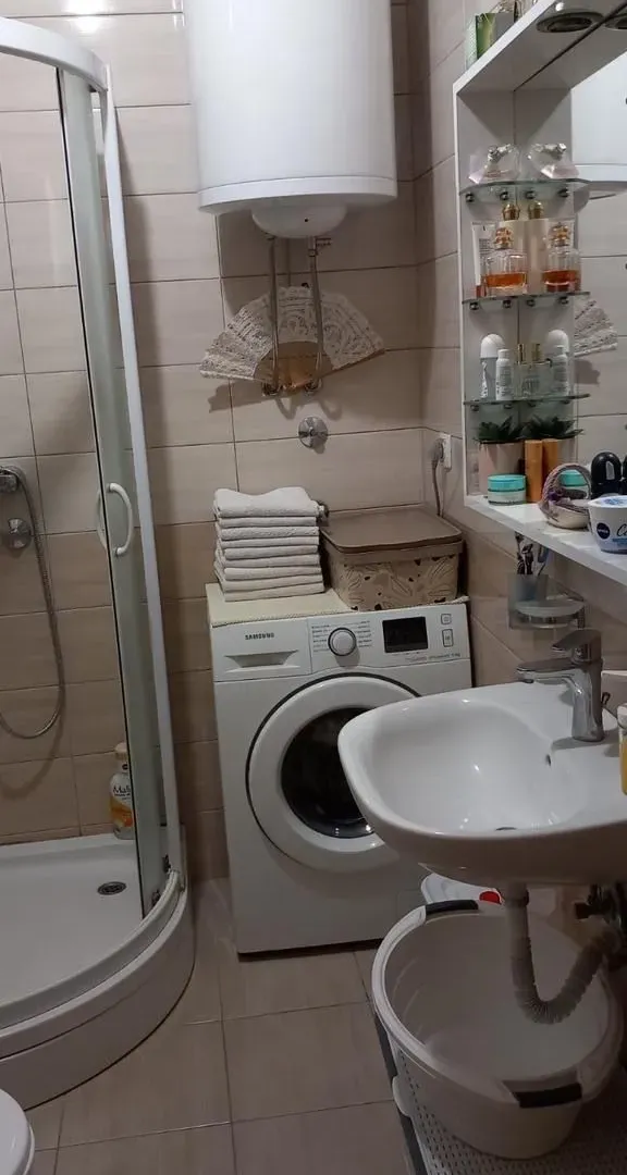 Rent, one bedroom apartment, 42m², Vezirov Most, Podgorica