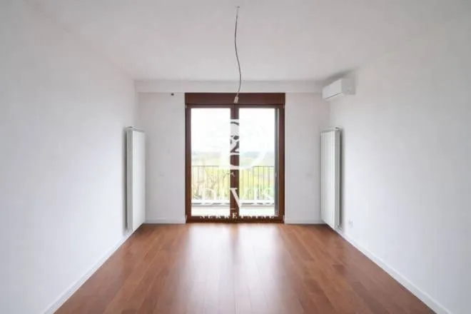 Prodaja, dvosoban stan, 60m², Bežanijska Kosa Sve Podlokacije, Beograd