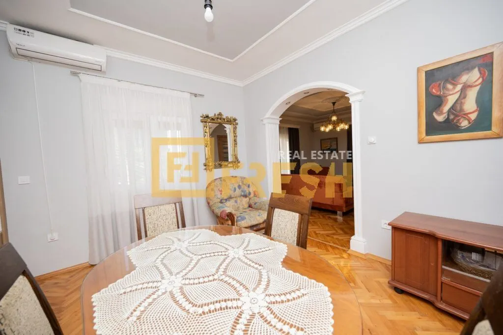 Rent, house, 80m², Centar, Podgorica
