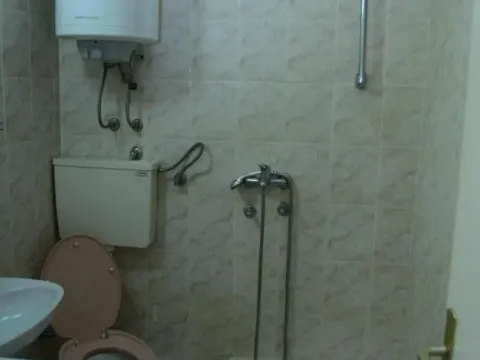 Izdavanje, jednosoban stan, 24m², Zvezdara Sve Podlokacije, Beograd - image 5