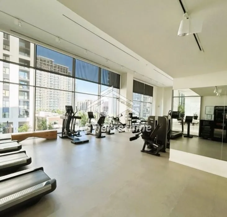 Izdavanje, četvorosoban stan, 117m², Savski Venac, Beograd