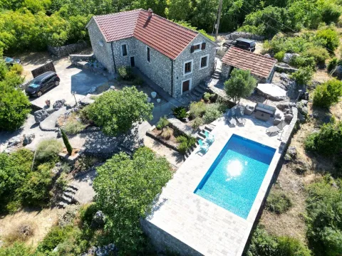 Sale, house, 145m², Podgorica, Crna Gora