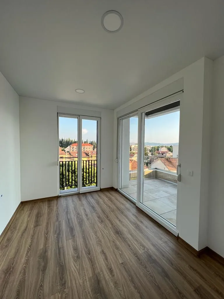 Prodaja, stan, 45m², Tivat, Crna Gora