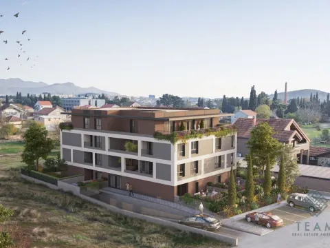 Prodaja, dvosoban stan, 63m², Tološi, Podgorica - image 2