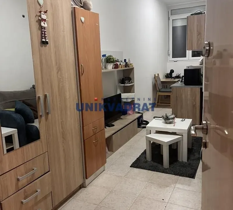 Izdavanje, stan, 22m², Hadzipopovac, Palilula Sve Podlokacije