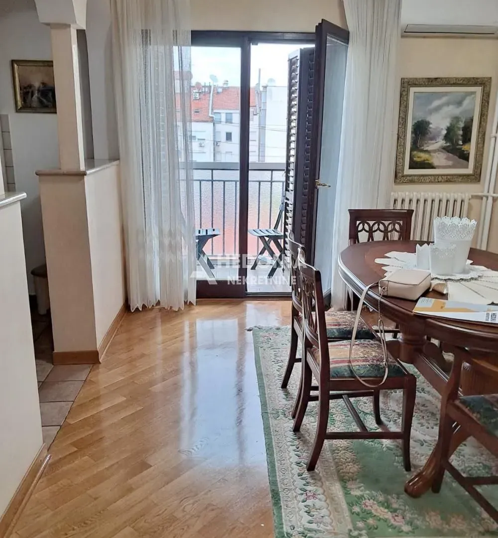 Rent, two bedroom apartment, 65m², Stari Grad, Beograd