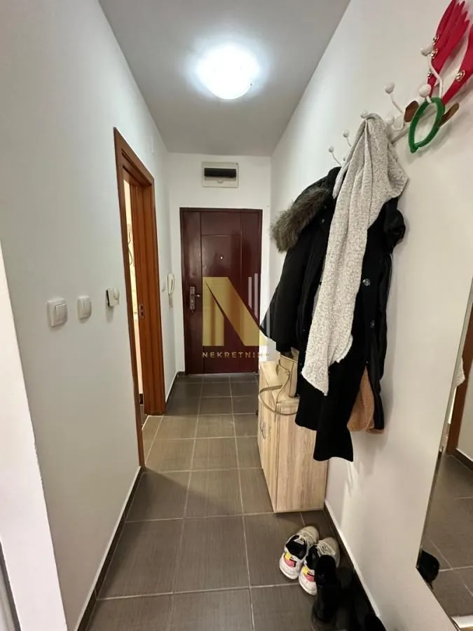 Izdavanje, garsonjera, 25m², Socijalno, Novi Sad Sve Podlokacije