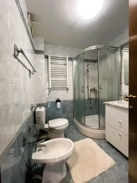 Rent, three bedroom apartment, 130m², Stari Aerodrom, Podgorica - image 9