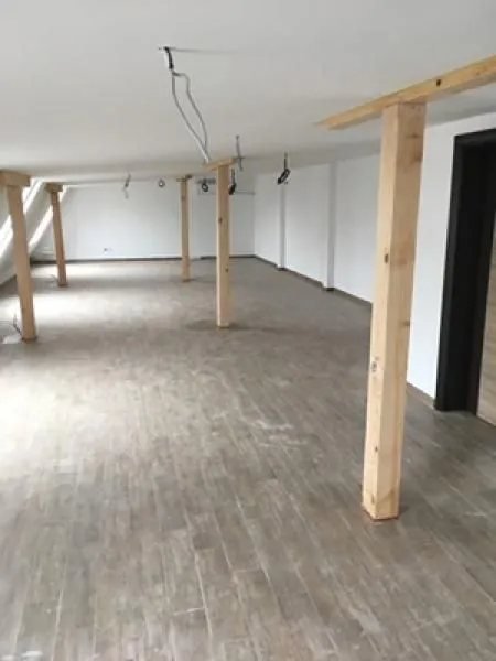 Rent, office space, 850m², Čukarica, Beograd