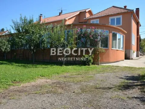 Sale, house, 770m², Glumčevo brdo, Barajevo - image 11