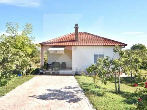 Sale, house, 68m², Zeta, Podgorica