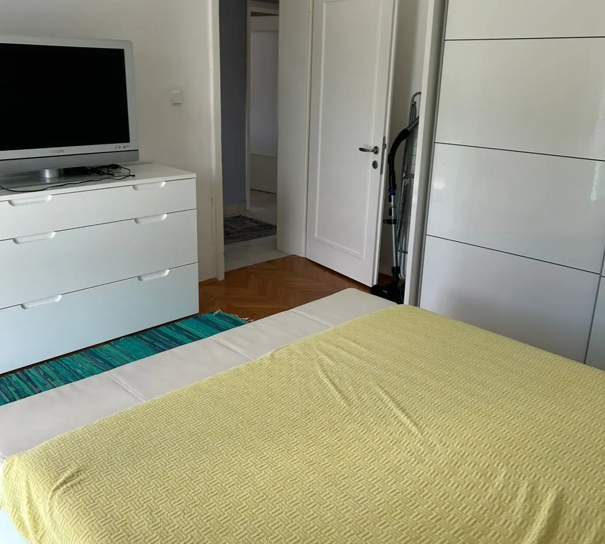 Rent, three bedroom apartment, 120m², Tivat, Crna Gora