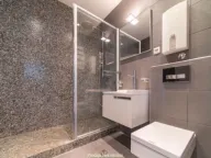 Izdavanje, trosoban stan, 140m², Podgorica, Crna Gora - image 4