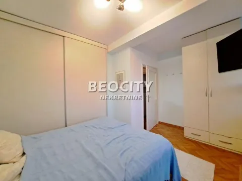 Prodaja, trosoban stan, 82m², Kalenić Pijaca, Vračar Sve Podlokacije - image 7