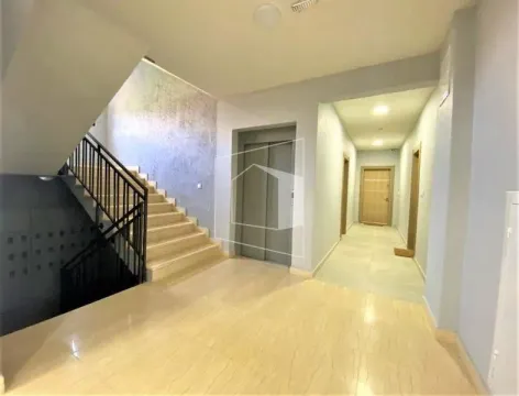 Izdavanje, garsonjera, 33m², Centar, Podgorica - image 14