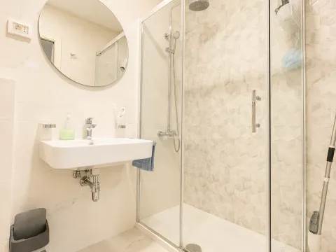 Rent, one bedroom apartment, 49m², Central Point, Podgorica - image 7