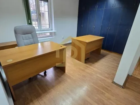 Rent, office space, 53m², Vračar Hram, Vračar Sve Podlokacije