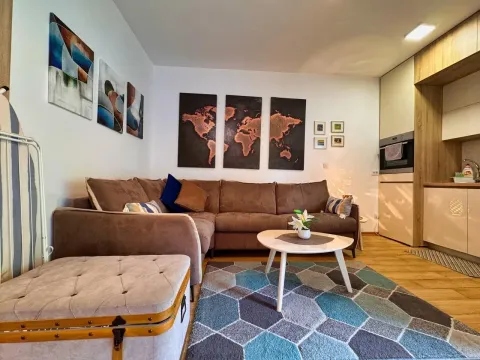 Rent, studio apartment, 29m², Budva, Crna Gora - image 9