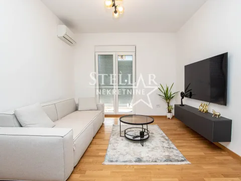 Rent, apartment, 70m², Stari Aerodrom, Podgorica - image 2