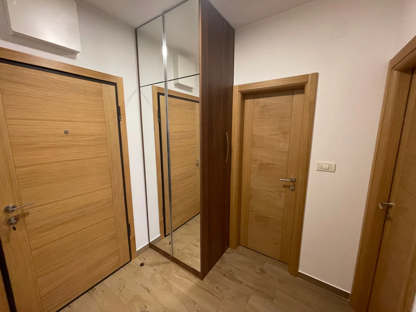 Prodaja, jednosoban stan, 45m², Momišići, Podgorica