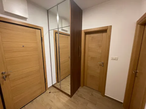 Prodaja, jednosoban stan, 45m², Momišići, Podgorica - image 2