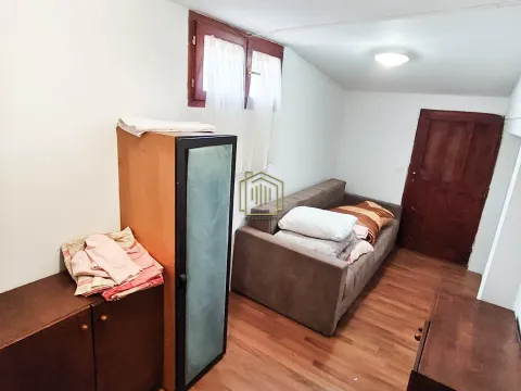 Rent, house, 42m², Podgorica, Crna Gora - image 12