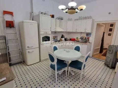 Izdavanje, poslovni prostor, 145m², Stari Grad, Beograd - image 12