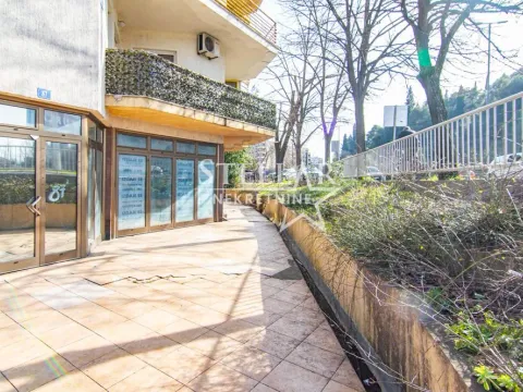 Rent, office space, 76m², Stara Varoš, Podgorica - image 9